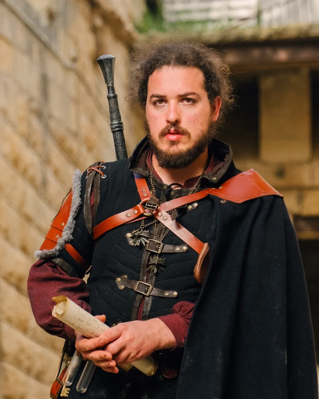 Gambeson, worn